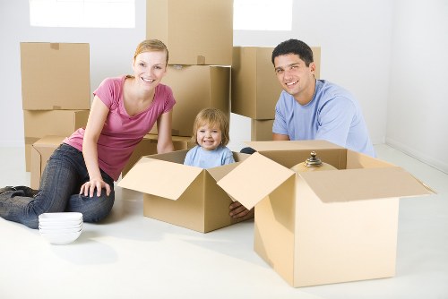 Final complaint response and resolution for a moving service